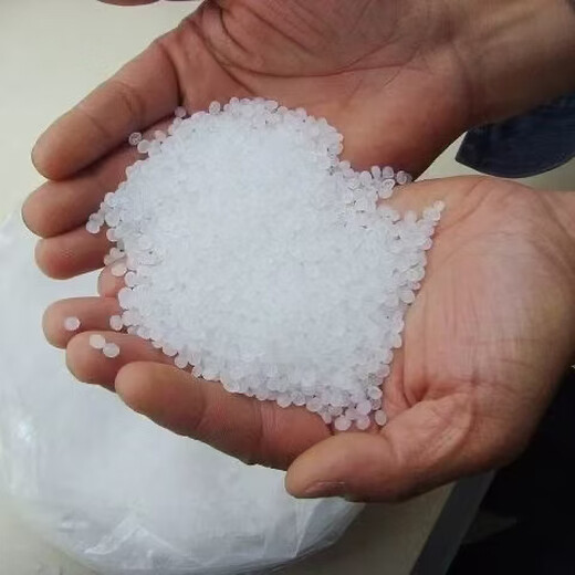 Small particle urea nitrogen fertilizer fertilizer for agricultural household garden fruit trees and vegetables general instant fertilizer white urea 5Jin Jin equal to 0.5kg (unpacked and shipped)