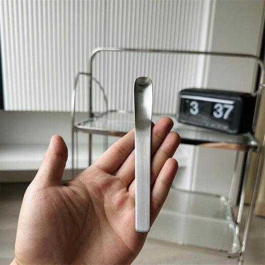 I am using 1810 stainless steel square head dessert spoon coffee stirring spoon ice cream spoon minimalist flat head coffee spoon