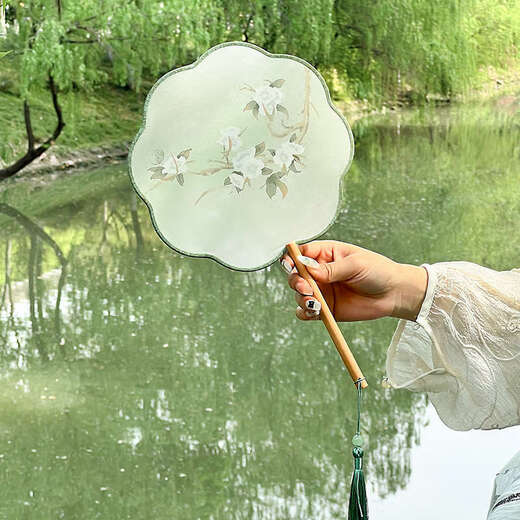 Yusen Recalls Ancient Tuan Fan Chinese Dance Women's Hanfu Photo Props Cheongsam Fan Translucent Palace Fan Round Fan Nian Baiyuan