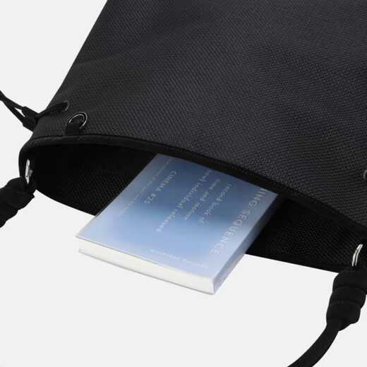 DESCENTE Women's Shoulder Bag 26 New Shoulder Bag Lightweight Large Capacity Casual Commuting Sports Medium Tote Bag BLACK/Black