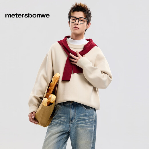 Metersbonwe sweater men's 2026 spring new style, same style in shopping malls, trendy round neck, comfortable and casual, solid color simple knitted sweater, Oatmeal Apricot M 170/92A