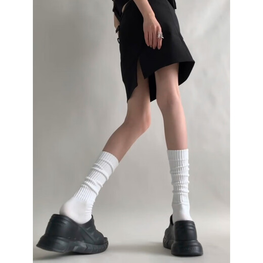Aoyanlai lazy style Japanese style high-top socks for women, super versatile and loose feeling, white