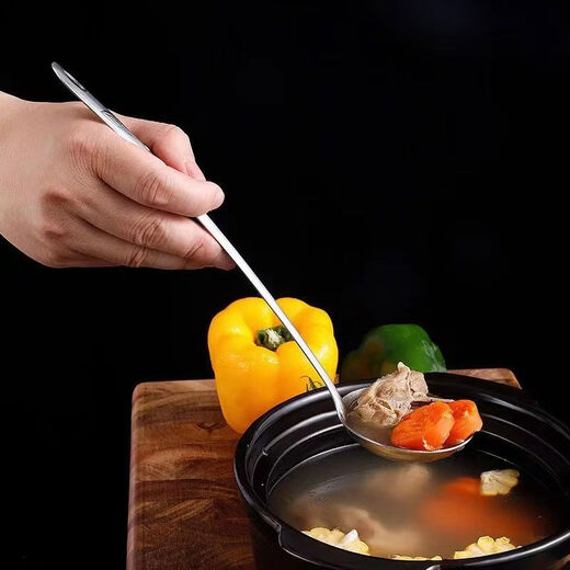 Yusenyi 304 thickened stainless steel soup spoon colander large and small soup and porridge long-handled spoon household kitchen hot pot filter thickened 3046cm soup spoon 1