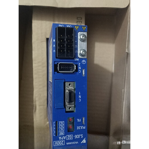 Yaskawa servo driver SJDE-02APA/04APA/08APA/02APAY500 spot SJDE-02APAY500