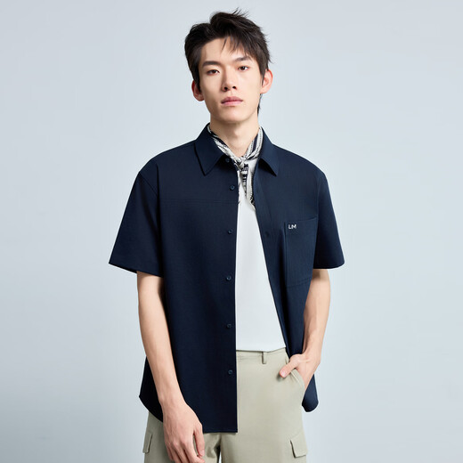 LiLang Youth Business Men's Wear Lightweight and Breathable Short Sleeve Shirt Men's Skin Friendly, Comfortable and Easy to Care Commuting Casual Shirt Navy (1K) M (165)