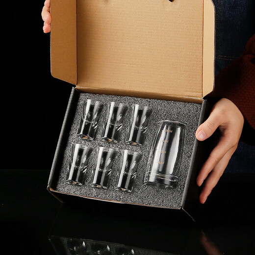 Tuojin German imported high-quality household liquor glass, one-cup wine divider, small spirit glass, wine set, gift box set, 80 pots + Qinglian cup, gift box set 1+6