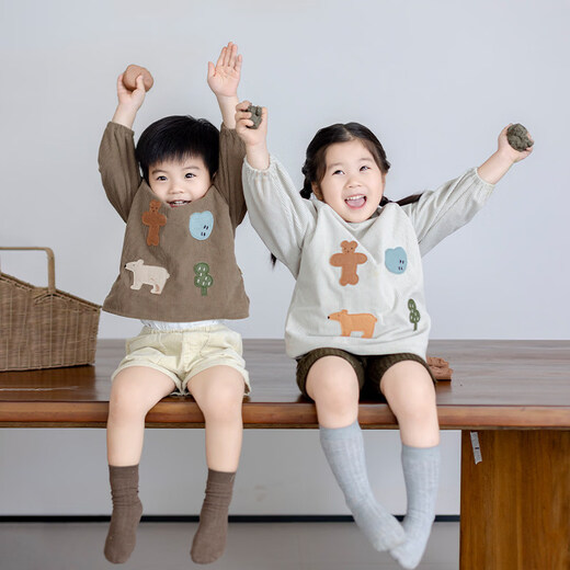 Baby smock autumn and winter children's kindergarten waterproof anti-dirty eating bib apron baby food supplement reverse dressing coffee color 170 M (applicable to height 80-100)