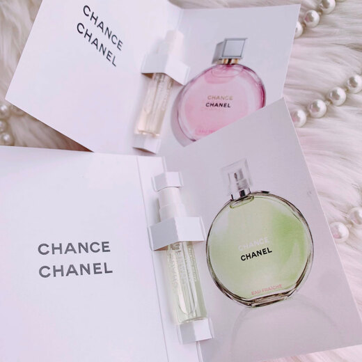 Perfume Chanel Edición Limitada Camellia Float Colgante Chanel Perfume Encounter Set Caja de Regalo Regalo de San Valentín para Niñas Caja de Regalo Camellia Float Colgante + Perfume 1,5 ml