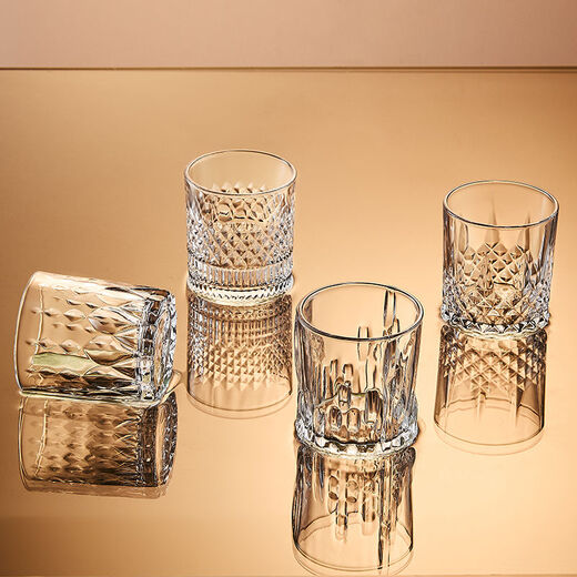 Fantasy foreign wine glass, flask, wine bottle, ice cup, wine glass, aroma cup, wood grain cup holder, 6 pieces