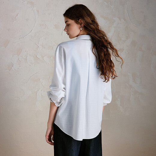 XIRAN (XIRAN) 26th spring style commuter long-sleeved shirt with lyocell print, fresh and artistic loose top, off-white S