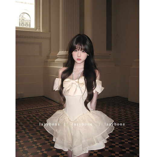 Xiaohongshu hanging neck dress girl's rich girl's birthday dress with bow and diamonds, apricot S