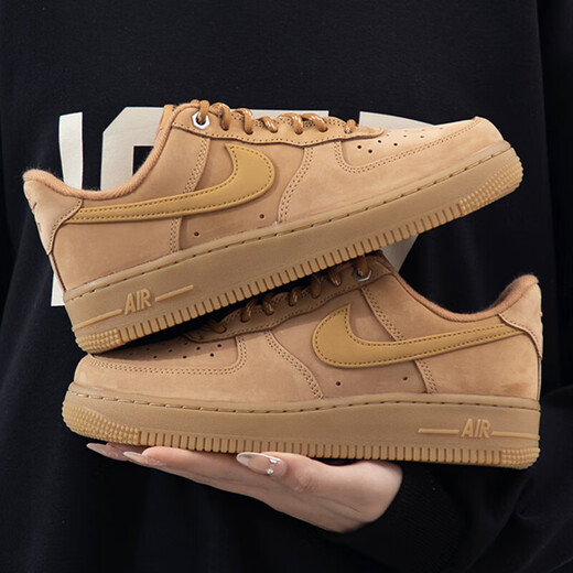 耐克（NIKE）女鞋 2025新款运动鞋时尚潮流舒适耐磨轻便跑步健身训练休闲鞋 FZ7372-200 35.5