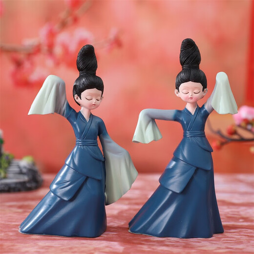 The only national trend is this green ornament, cute cartoon creative doll model, toy decoration, car desktop small ornament, hand-raised large size, about 10*7*24cm