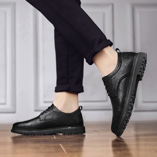 
LANPUDO new products men's leather shoes trendy autumn and winter men's shoes comfortable soft sole casual shoes men's fashion Korean business shoes black (9920) 41