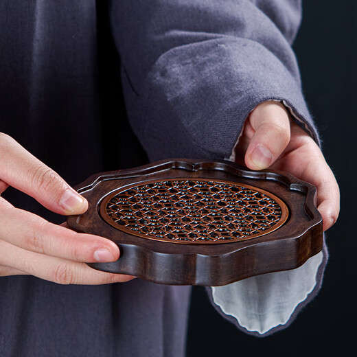 Liexuan ebony solid wood pot holder tea tray tray dry soaking table purple sand teapot pad pot base household kung fu tea set small ebony pot holder lace