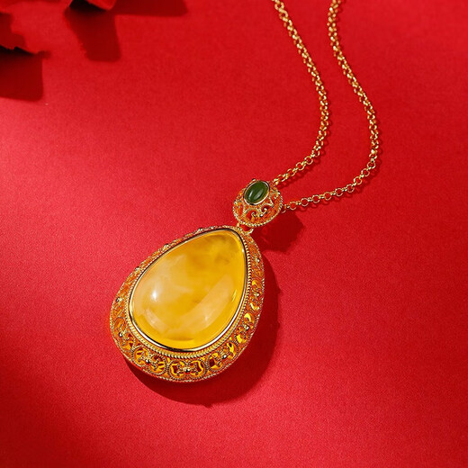 Zhuo Liang collection grade natural beeswax pendant chicken oil yellow amber water drop pendant necklace women's sweater chain for mother natural beeswax amber (with certificate)