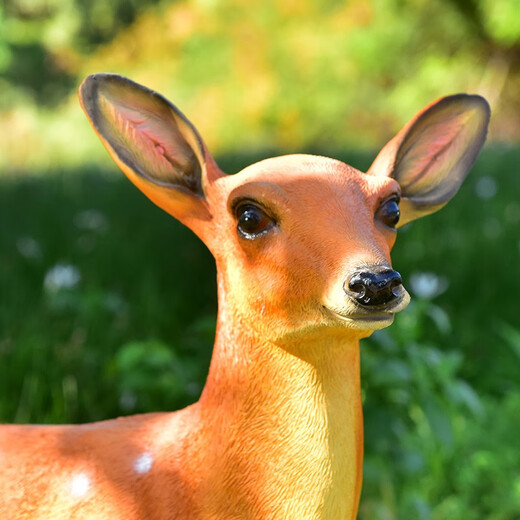 Yi Mingyuan courtyard outdoor garden forest animal landscape decoration resin fiberglass simulated sika deer sculpture ornaments combination one (two pieces)