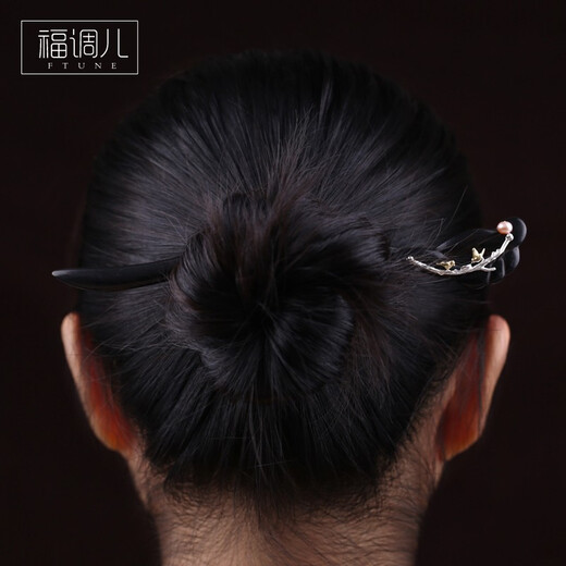 Fu Tiaoer's handmade silver magpie climbing the plum branch design is a happy hairpin for women in ancient style Hanfu niche hairpin Valentine's Day gift 1