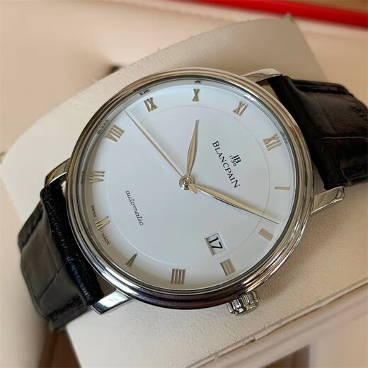 [Second-Hand 99 New] Blancpain Classic Series fünfzig Fathoms-Serie Satin Frosted Edelstahl Titan Cermet Fashion Casual Business Belt Automatikmaschinerie Fünfzig Männer Watch Classic Serie 6223-1127-55a 38 Uhrendurchmesser Full Set Full Set