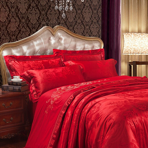 Dream flavor satin true color jacquard embroidered cotton four-piece wedding red embroidered quilt cover pure cotton multi-piece bedding set Extraordinary red 1.5/1.8 meters bed sheet style quilt cover 200*230cm four-piece set Dream flavor satin true color jacquard embroidered cotton four-piece wedding red embroidered quilt cover pure cotton multi-piece bedding set Extraordinary red 1.5/1.8 meters bed sheet style quilt cover 200*230cm four-piece set