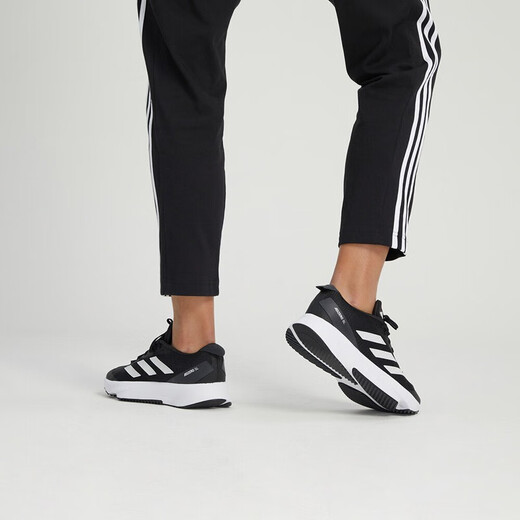 ADIDAS NEUTRAL ADIATRO SL CARRCATURAS HQ1349 40