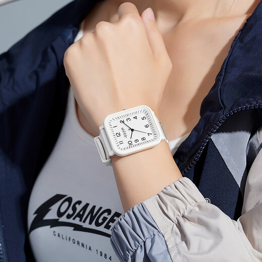 Julius Watch Student Student 2025 New Women's Watch Nicho de goma de goma Sports Square Square Watch Women Women's Watch 1477 Negro