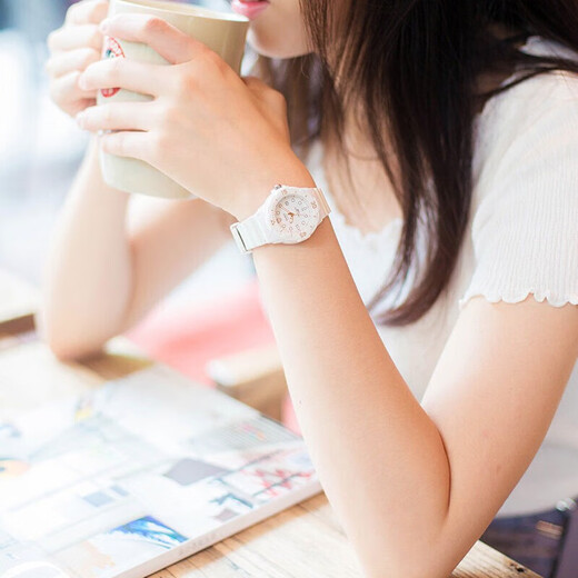 CASIO fashionable compact sports waterproof women's watch student watch LRW-200H-7E2VDF