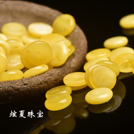 Dazzling summer natural raw mineral beeswax spacer gasket amber beeswax Buddha head inscription play bracelet accessories bodhi DIY accessories beeswax spacer diameter about 8 mm single piece