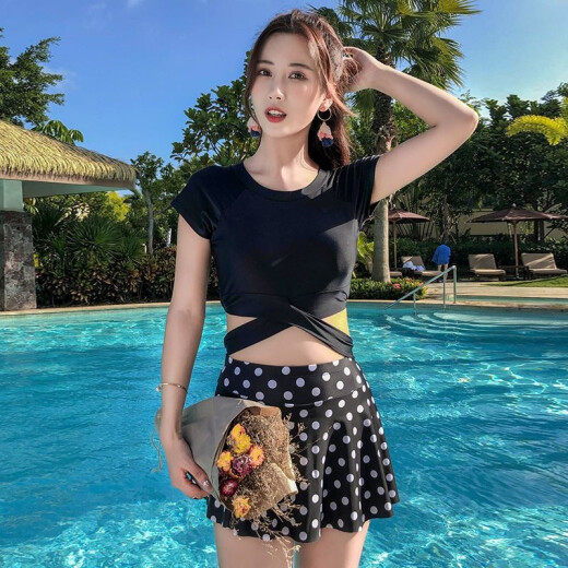 Ann and Luo Shiqi Swimsuit Female Conservative Student Small Breast Gathered New Swimsuit Slim Split Skirt Hot Spring Swimsuit Caramel Color M (Recommended 80-95Jin [Jin equals 0.5kg])