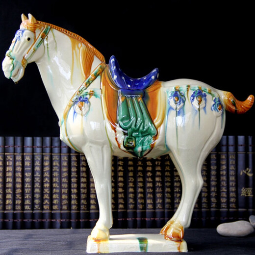 Jiuzhuhui Tang Sancai Ornements de chevaux Céramiques National Gift Malaysia Artisants Cadeaux Décorations de salon Chine