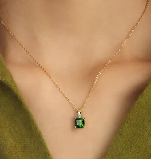 COASZE 18K gold emerald sugar cube necklace green gemstone diopside clavicle chain for girlfriend 18K gold green gemstone diamond necklace