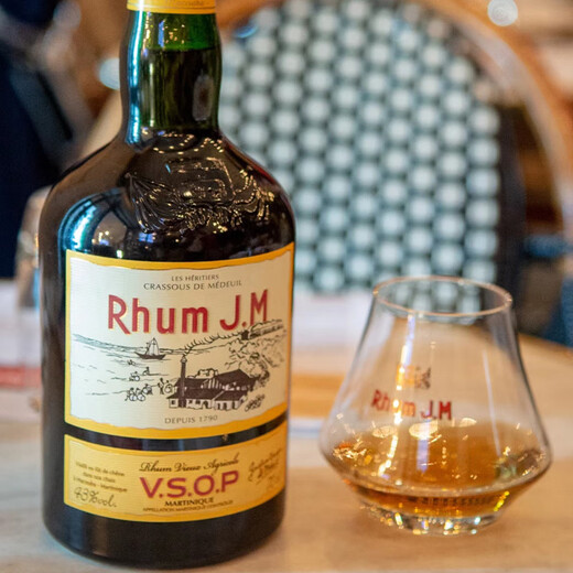嘉冕（Rhum J.M）【原瓶进口】法国马提尼克岛农业朗姆酒洋酒调酒基酒 嘉冕法式VSOP朗姆 700mL