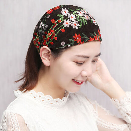 Sarala's wide hairpin to cover white hair. Thin and ultra-wide hairband. Hairband to cover white hair. Headband to cover white hair. Dark brown color in the middle.