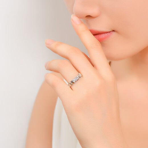 Yuan Shengfu's new PT950 fashionable heart-shaped platinum ring, women's platinum ring, adjustable, live and shiny, 2.55g