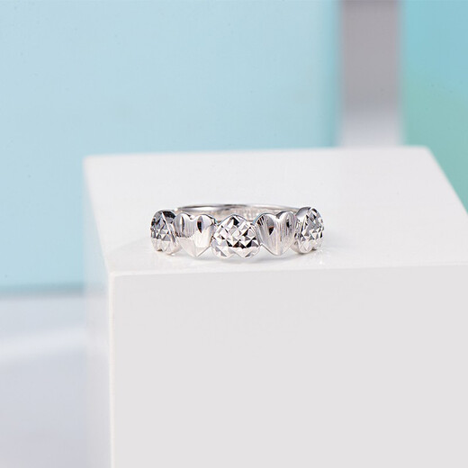 Yuan Shengfu's new PT950 fashionable heart-shaped platinum ring, women's platinum ring, adjustable, live and shiny, 2.55g