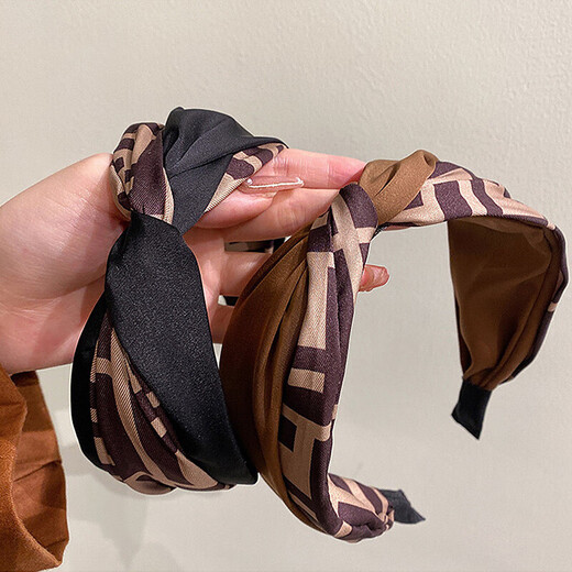 Xiang Wan Hairband Hairpin Color Matching Hairband Women's Face Wash Headband Retro Style High Skull Headband Outdoor Hair Accessories Crushed Hairpin