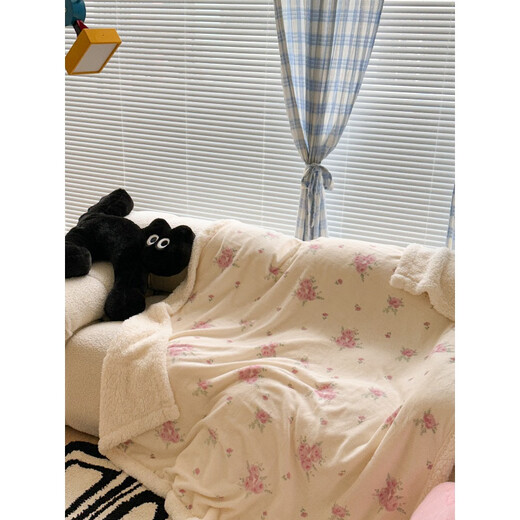 瑞琴ins奶油郁金香羊羔绒毛毯牛奶绒秋冬盖毯保暖沙发装饰午睡小毯子 蓝底熊猫 单人毯150*200cm(约1.6kg)【加厚