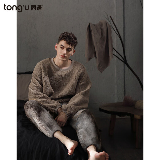 Couple pajamas in the same language, autumn and winter thickened coral velvet, warm and velvet, can be worn outside, men's and women's home clothes, winter gifts, women's R1528 M 160 women