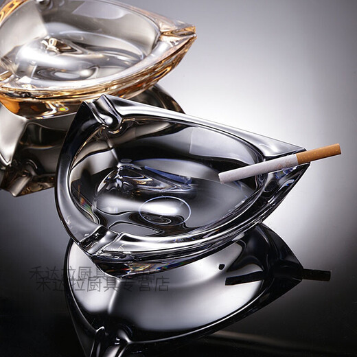 Creative European modern thickened crystal glass large ashtray fashionable personality living room office ashtray decoration triangle gold 17cm