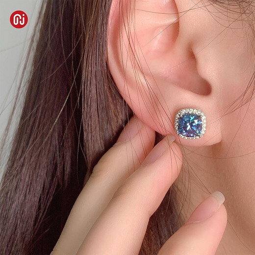 GIGAJEWE giant jewelry 4.5ct white gold cushion-cut blue push back moissanite stud earrings for girlfriend and mother, blue 18K