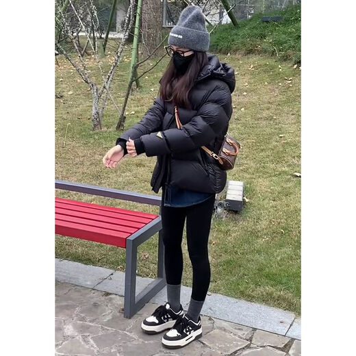GARNUO black short down jacket for women winter white duck down 2025 new Korean style small hooded thickened bread jacket black M 106-120Jin Jin equals 0.5 kg