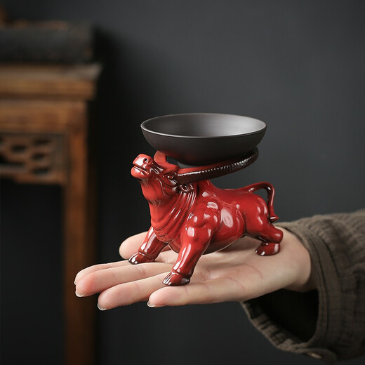 Yuxuan purple sand kiln turned glaze tea pet bullish ornaments tea set filter handmade tea can be played with tea tray ornaments bullish kiln turned red LCX