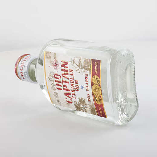 Yege, ausländischer Wein, Whisky, Wodka, Gin, Brandy, kleiner Flaschenwein -Supermarkt Barkeep -Basis -Cocktail, alter Kapitän des Galle -Meeres, weißer Rum 200ml*1 Flasche