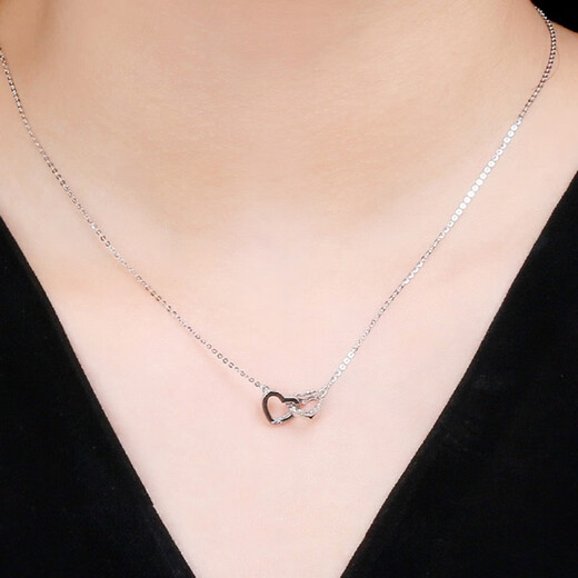 Jamie PT950 platinum double heart-shaped necklace pt950 platinum heart-to-heart chain set as a gift for your girlfriend - PT950 platinum chain set is about 3.6 grams