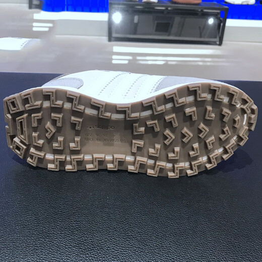 阿迪达斯 （adidas）三叶草跑步鞋男鞋女鞋秋季新款低帮缓震运动鞋轻便透气休闲鞋 GY9922 42.5