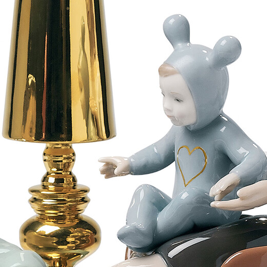 Vince Lin Espagne Lladro Elegant and Happy Family Scene Pollains Dolls de style européen Accessoires Ornements Housemands Gifts Happy and Happy Family Scene Pollains Polls / 1007255