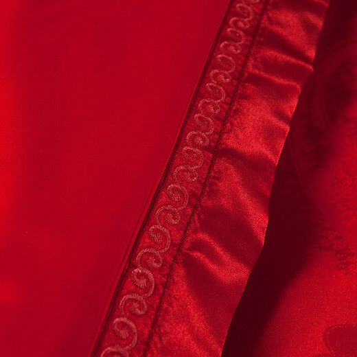 Dream flavor satin true color jacquard embroidered cotton four-piece wedding red embroidered quilt cover pure cotton multi-piece bedding set Extraordinary red 1.5/1.8 meters bed sheet style quilt cover 200*230cm four-piece set Dream flavor satin true color jacquard embroidered cotton four-piece wedding red embroidered quilt cover pure cotton multi-piece bedding set Extraordinary red 1.5/1.8 meters bed sheet style quilt cover 200*230cm four-piece set
