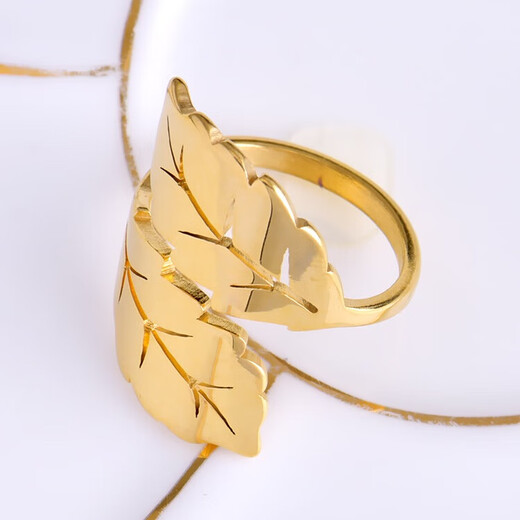 Titanium steel niche design cold style hollow maple leaf ring for women new style temperament high-end ring original trendy hollow maple leaf ring (A528)
