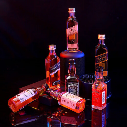 Jitu importierte ausländische Wein Jack Dani Roman Lake Johnnie Walker Whisky kleine Flaschenwein Edition Kombination Set Bull Head Single Malt 100ml