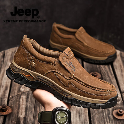 JEEP Jeep first-layer cowhide casual shoes for men in autumn and winter new soft-soled hiking shoes one-legged lazy casual business leather shoes khaki foot style standard leather shoe size 41 (255mm)